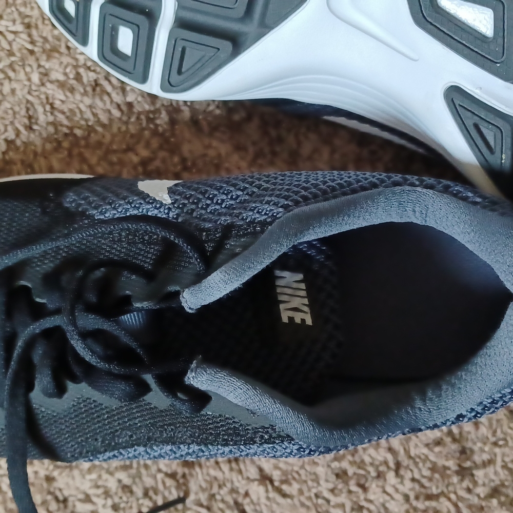 Shoes - Picture 7 of 7